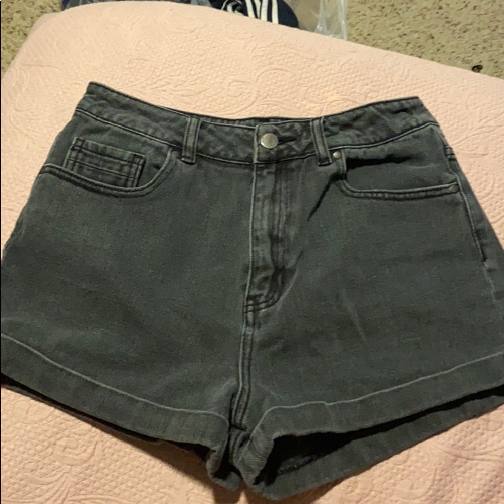 Kendall & Kylie shorts